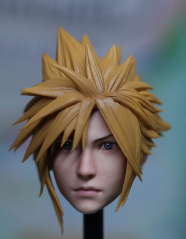 Pre-Sale Cloud Strife 1/6 Scale Hand-Painted Head Sculpture