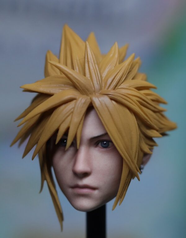 Pre-Sale Cloud Strife 1/6 Scale Hand-Painted Head Sculpture