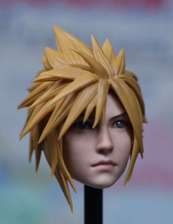 Pre-Sale Cloud Strife 1/6 Scale Hand-Painted Head Sculpture