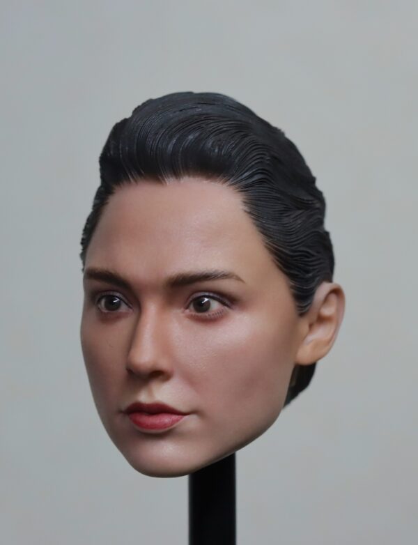 Pre-Sale Wonder Woman Gal Gadot 1/6 Scale Hand-Painted Head Sculpture