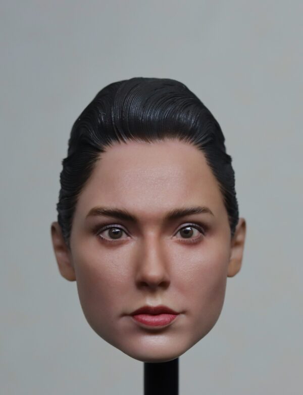 Pre-Sale Wonder Woman Gal Gadot 1/6 Scale Hand-Painted Head Sculpture