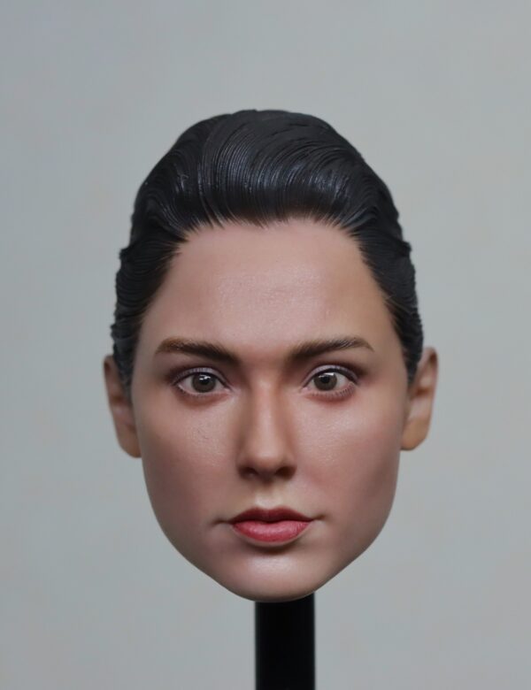 Pre-Sale Wonder Woman Gal Gadot 1/6 Scale Hand-Painted Head Sculpture