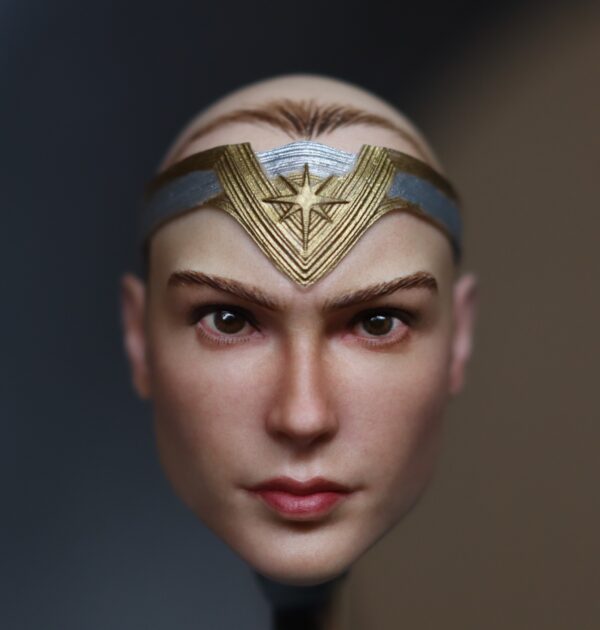 Pre-Sale Wonder Woman Gal Gadot 1/6 Scale Hand-Painted Head Sculpture