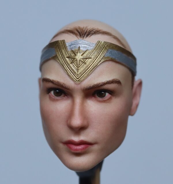 Pre-Sale Wonder Woman Gal Gadot 1/6 Scale Hand-Painted Head Sculpture